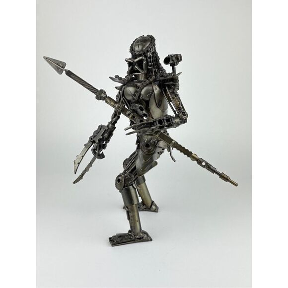Predator Hunter Scrap Metal Art Sculpture Collectible Film Gift Brutalist Large - Picture 10 of 10